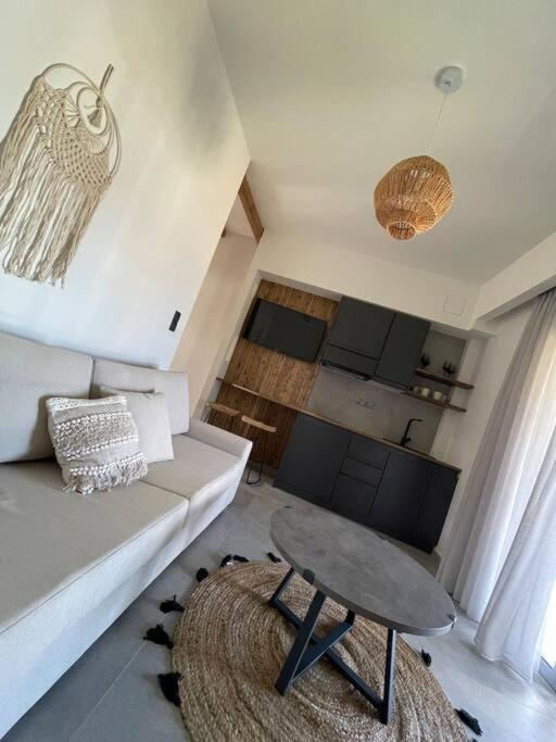 Aellw Cozy Apartment 2 Nea Thesi Buitenkant foto